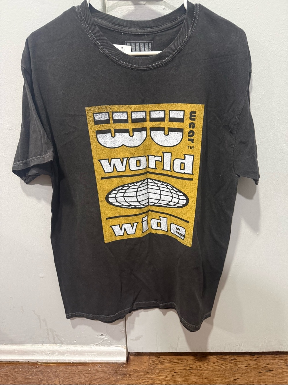 Urban outfitters Wu tang graphic tee M